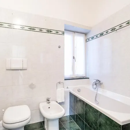 View With Private Parking * Limonta