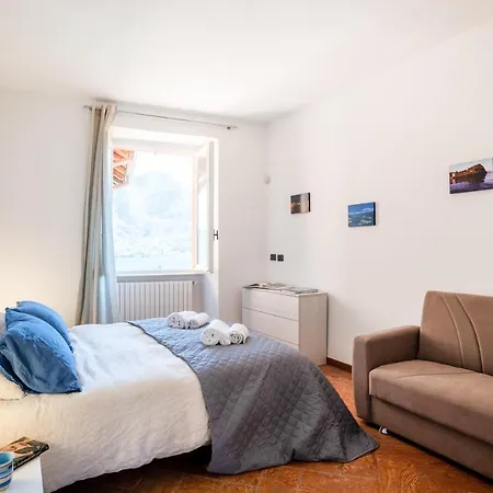 View With Private Parking Apartamento Limonta